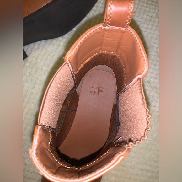 WORN ONCE! JustFab wide calf Chelsea boot - Picture 3 of 5